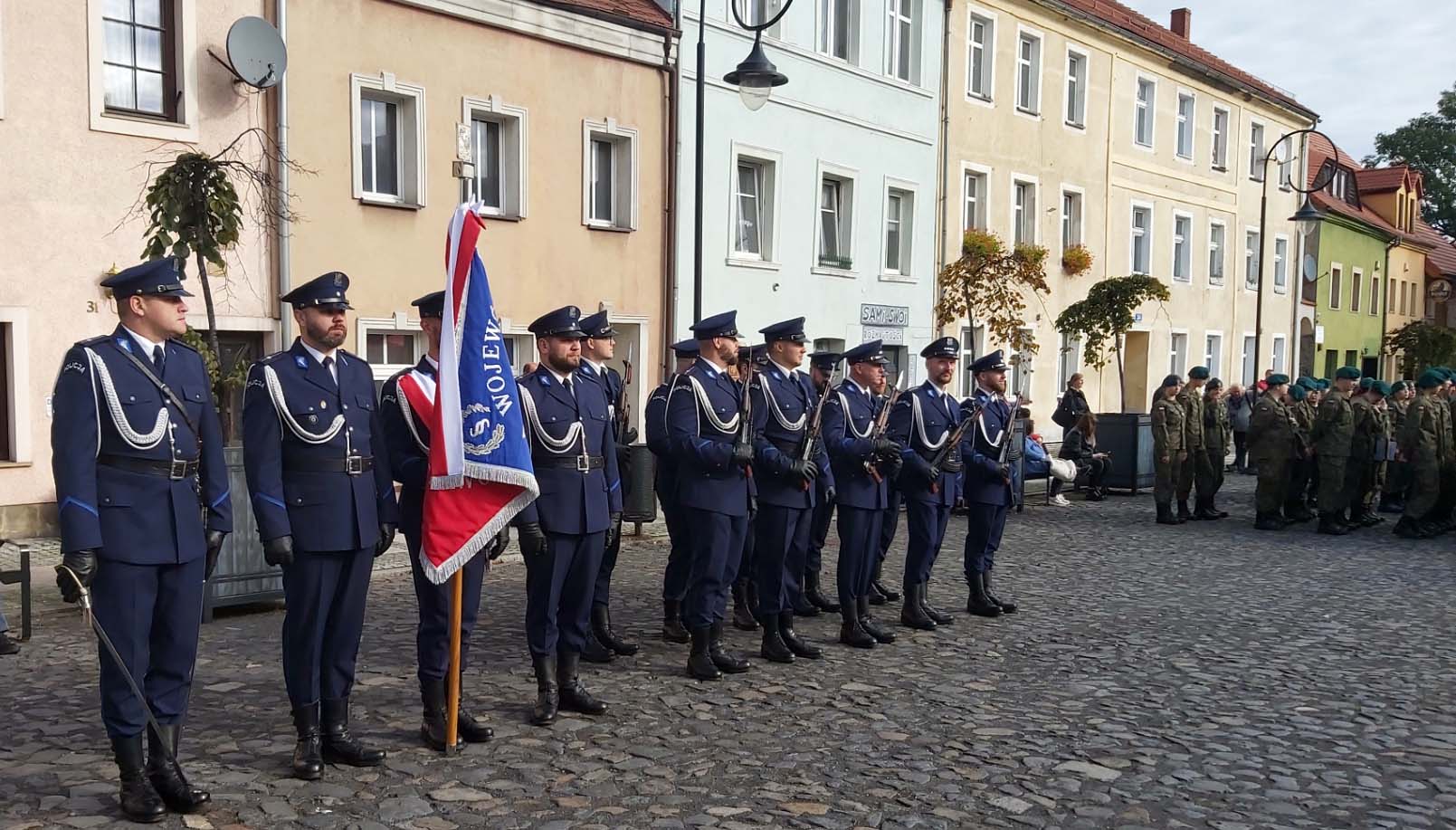 poczet-flagowy-Komendy-Wojewodzkiej-Policji